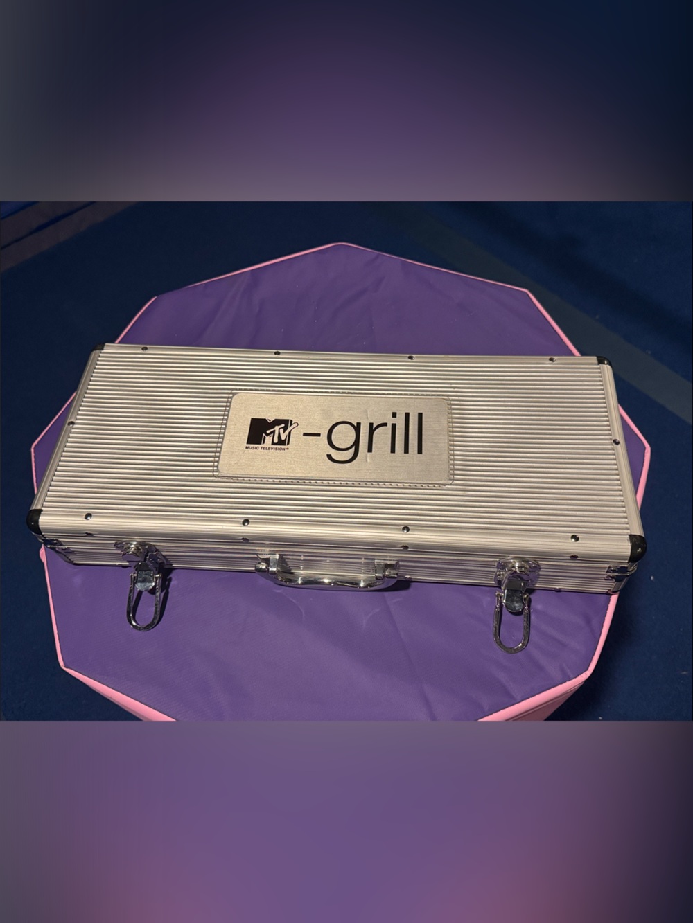 MTV Silver Aluminum Carrying Case